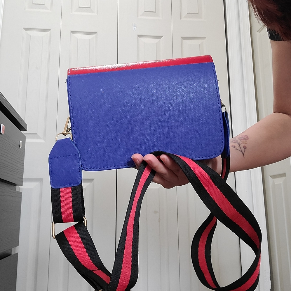 Crossbody bag